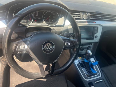 Volkswagen Passat Variant 2.0 TDI DSG Comfortline BlueMotion Technology (9)