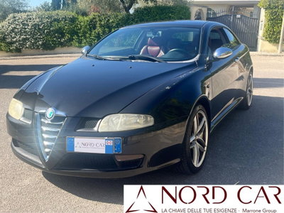 Alfa Romeo GT 1.9 MJT 16V Distinctive usata