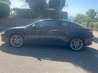 Alfa Romeo GT 1.9 MJT 16V Distinctive (3)