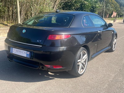 Alfa Romeo GT 1.9 MJT 16V Distinctive (6)
