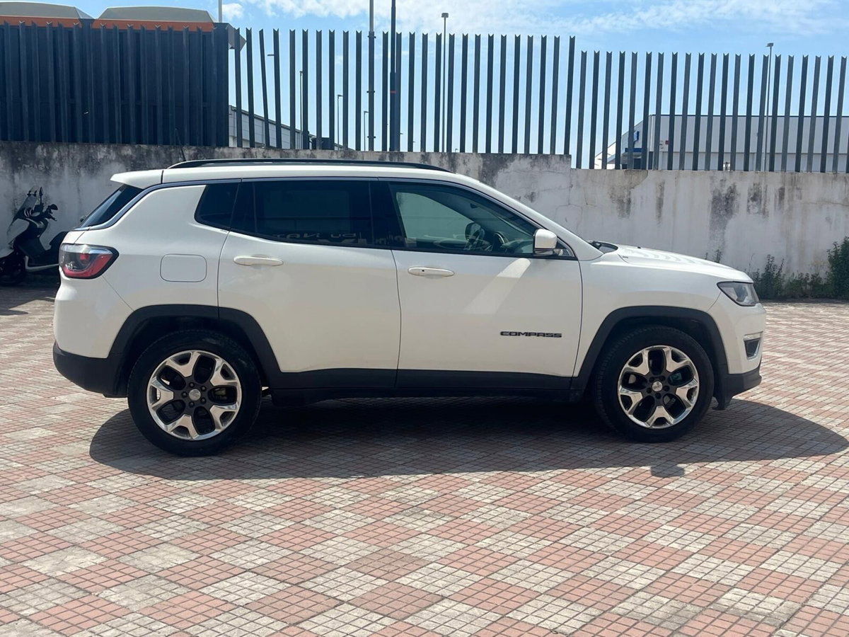 Jeep Compass 1.6 Multijet II 2WD Limited (7)