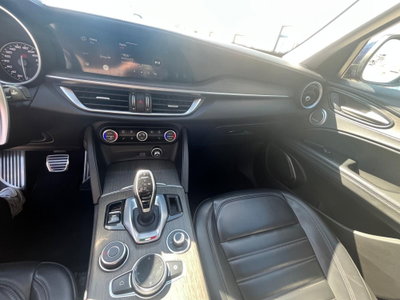 Alfa Romeo Stelvio Stelvio 2.2 Turbodiesel 210 CV AT8 Q4 Ti (11)