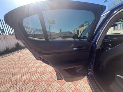 Alfa Romeo Stelvio Stelvio 2.2 Turbodiesel 210 CV AT8 Q4 Ti (17)