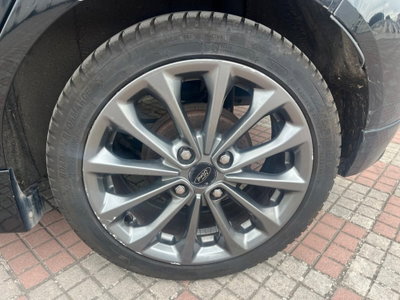Ford Fiesta 1.5 TDCi 75CV 5 porte ST-Line (16)