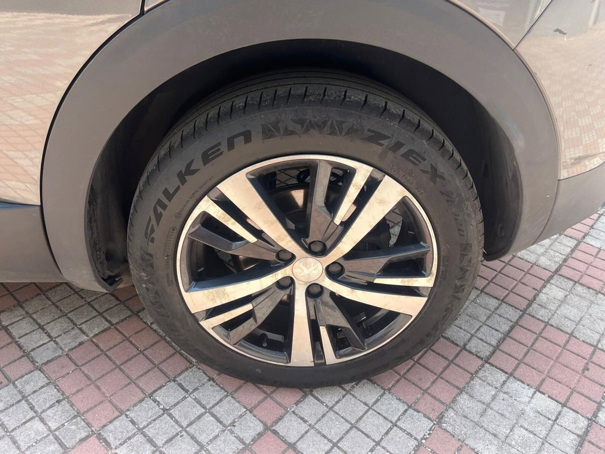 Peugeot 3008 BlueHDi 130 S&S EAT8 GT Line (19)