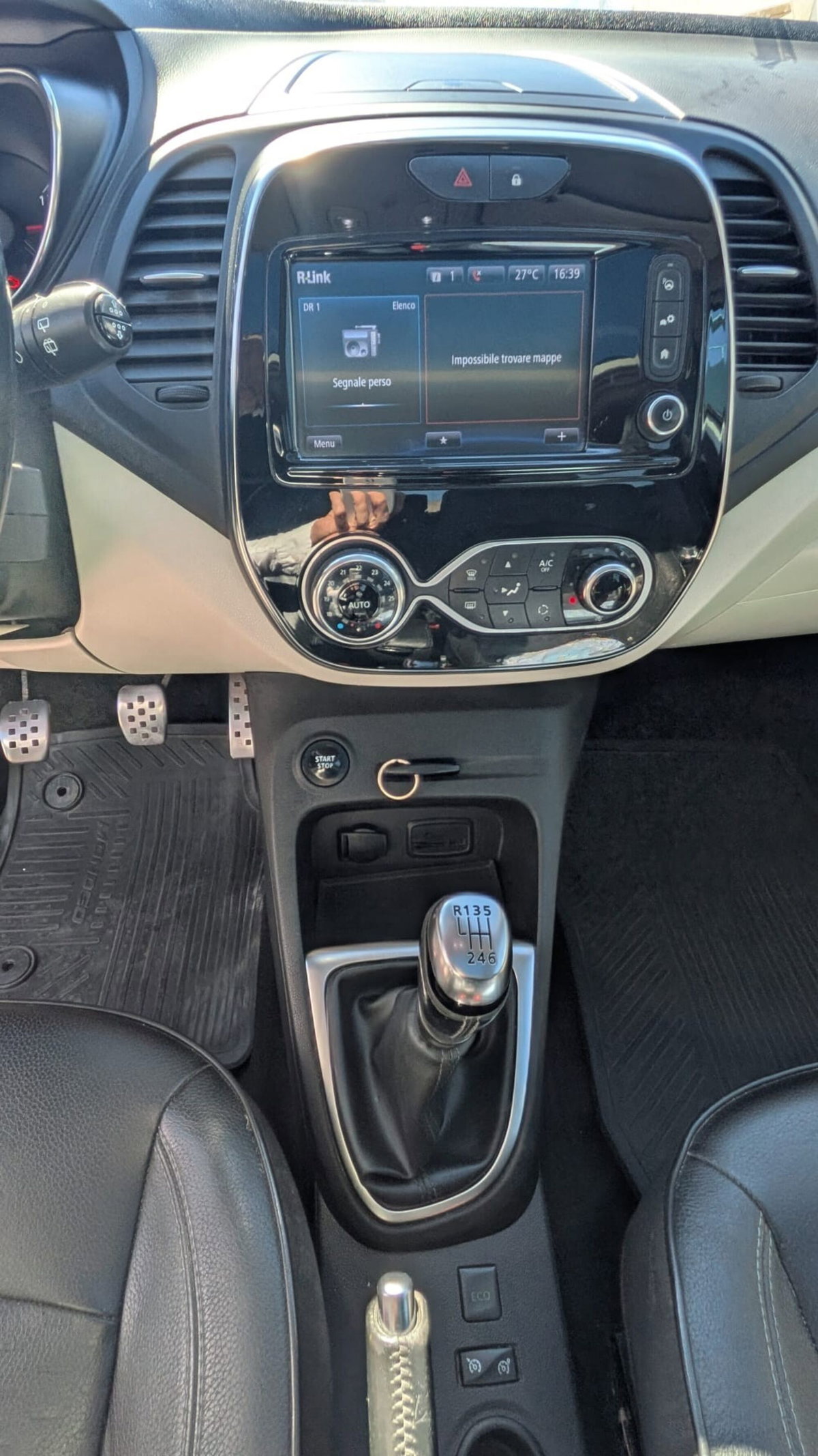 Renault Captur dCi 8V 110 CV Start&Stop Energy Edition One (10)