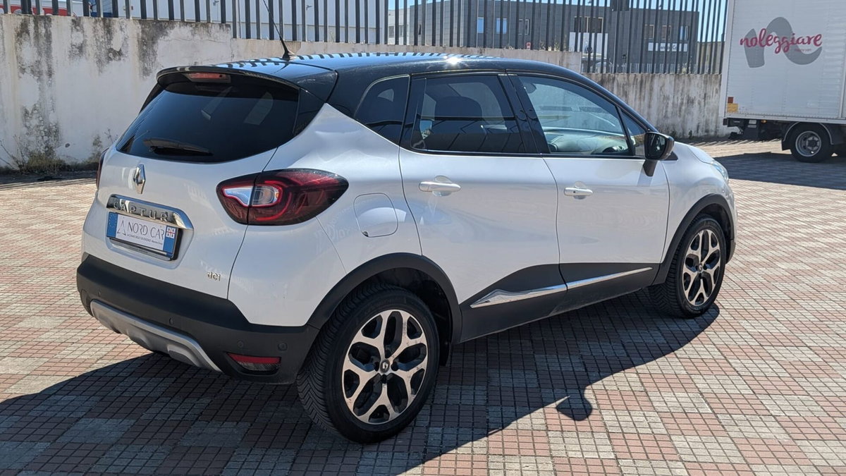 Renault Captur dCi 8V 110 CV Start&Stop Energy Edition One (6)