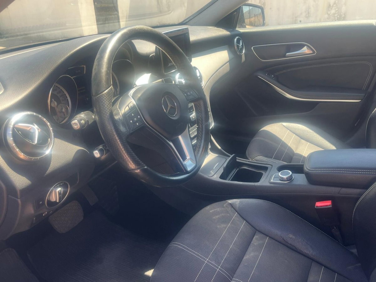 Mercedes-Benz CLA 200 CDI Executive (11)