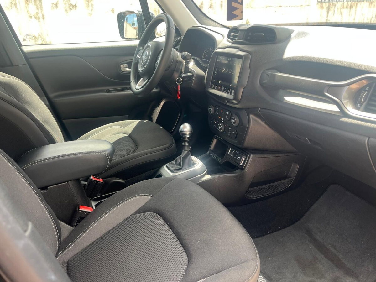 Jeep Renegade 1.6 Mjt 130 CV Longitude (11)