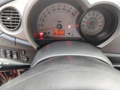 Daihatsu Trevis 1.0 (14)
