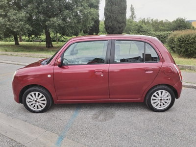 Daihatsu Trevis 1.0 (2)