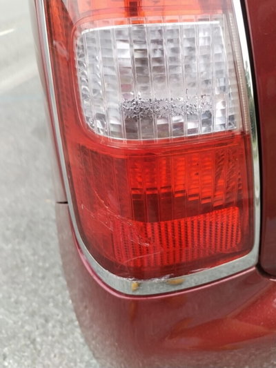 Daihatsu Trevis 1.0 (4)