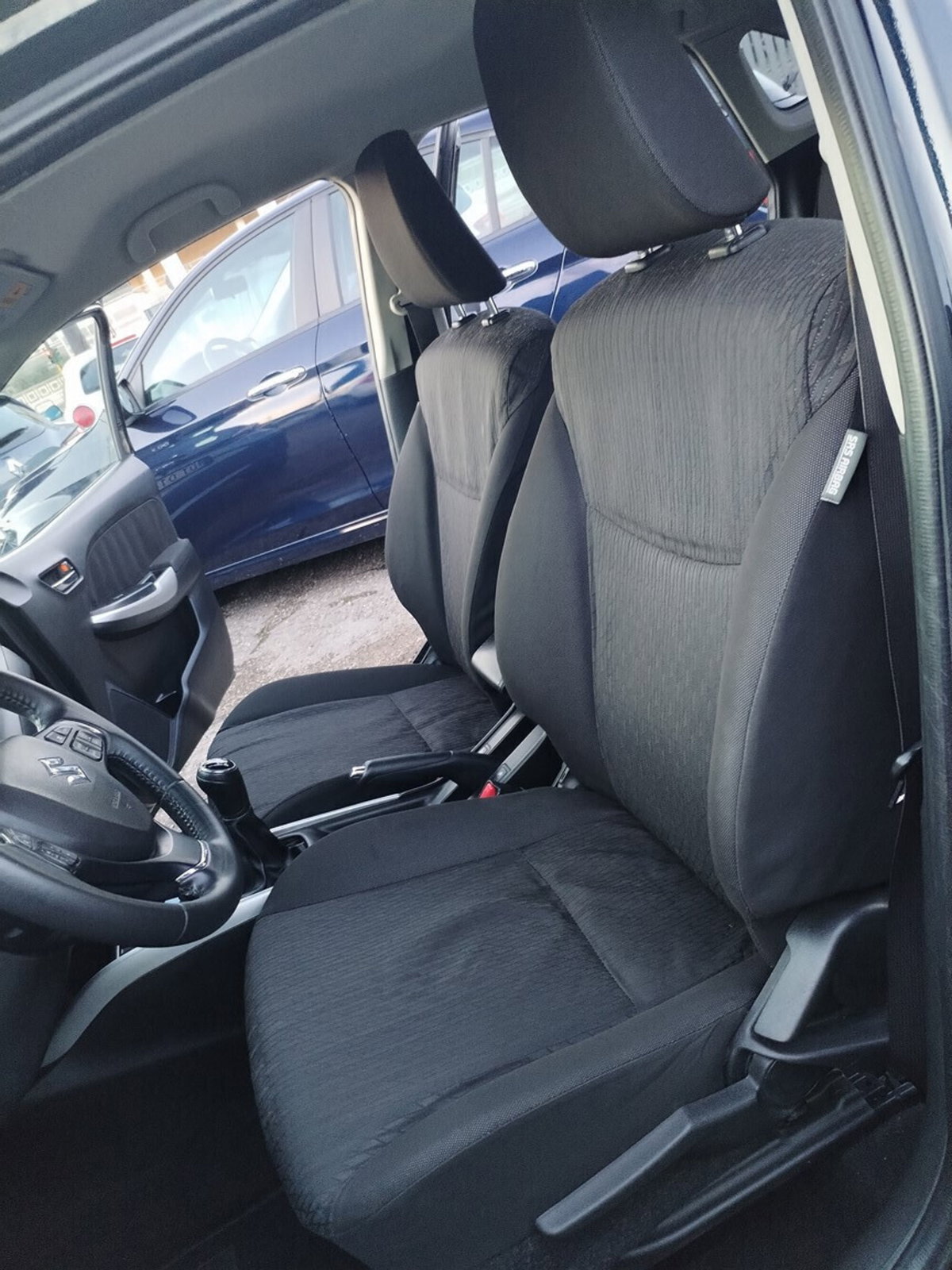 Suzuki Baleno 1.2 Hybrid B-Top (13)