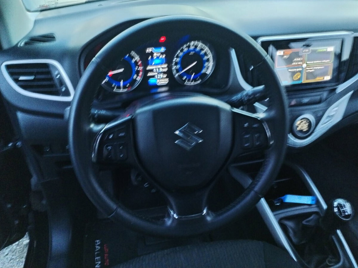 Suzuki Baleno 1.2 Hybrid B-Top (14)