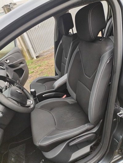 Renault Clio TCe 12V 90 CV GPL 5 porte Moschino Zen (12)