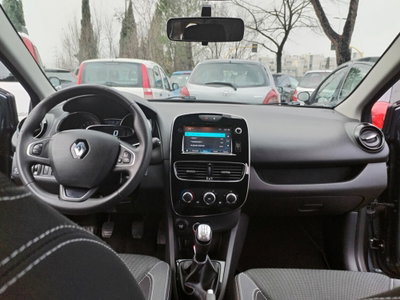 Renault Clio TCe 12V 90 CV GPL 5 porte Moschino Zen (18)