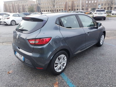 Renault Clio TCe 12V 90 CV GPL 5 porte Moschino Zen (5)