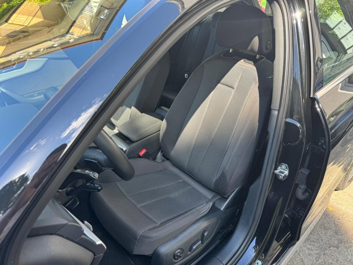 Audi A4 Allroad 40 TDI 204 CV S tronic (15)