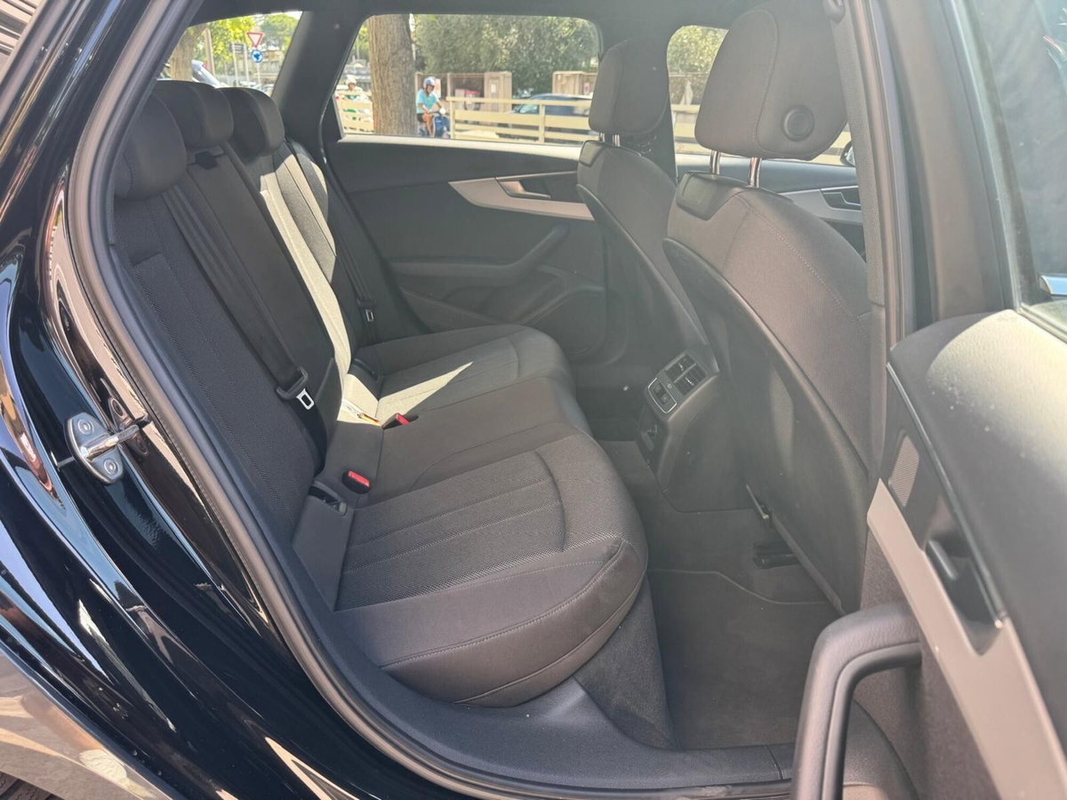 Audi A4 Allroad 40 TDI 204 CV S tronic (18)
