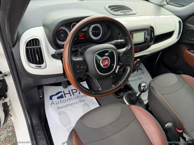 Fiat 500L 1.6 Multijet 120 CV Trekking (14)