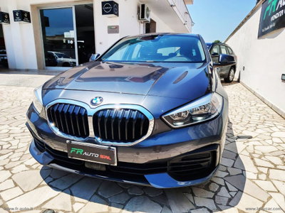 BMW Serie 1 116d 2.0 116CV cat 5 porte Attiva DPF (3)