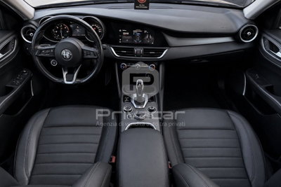 Alfa Romeo Giulia 2.2 Turbodiesel 160 CV AT8 Sprint (10)