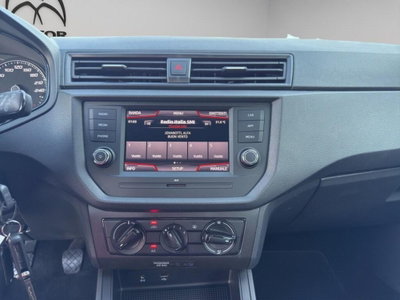 SEAT Ibiza 1.0 TGI 5 porte Reference (11)