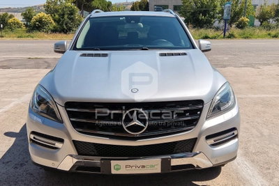 Mercedes-Benz Classe ML 250 BlueTEC 4Matic Sport (2)