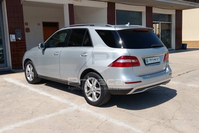 Mercedes-Benz Classe ML 250 BlueTEC 4Matic Sport (7)