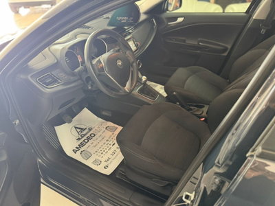 Alfa Romeo Giulietta 1.6 JTDm Super 120cv (5)