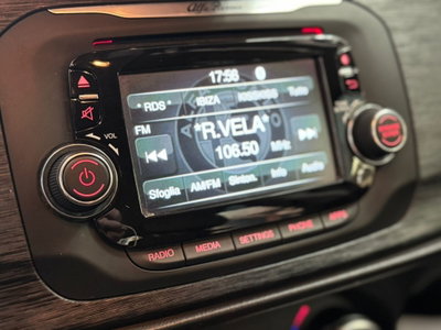 Alfa Romeo Giulietta 1.6 JTDm Super 120cv (8)
