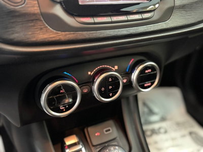 Alfa Romeo Giulietta 1.6 JTDm Super 120cv (9)