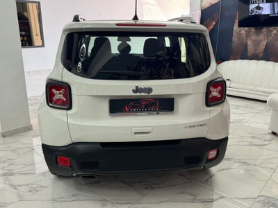 Jeep Renegade 1.6 Mjt DDCT 120 CV Limited (8)
