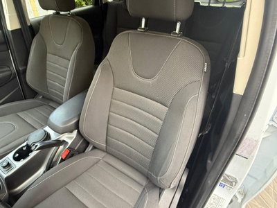 Ford Kuga 2.0 TDCI 120 CV S&S 2WD Titanium X (5)