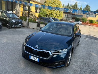 Skoda Octavia 1.5 G-TEC DSG Executive usata