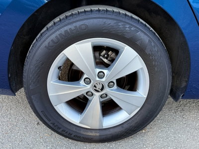 Skoda Octavia 1.5 G-TEC DSG Executive (18)