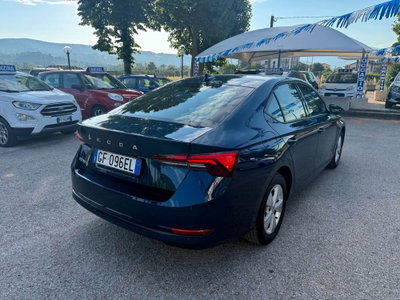 Skoda Octavia 1.5 G-TEC DSG Executive (2)
