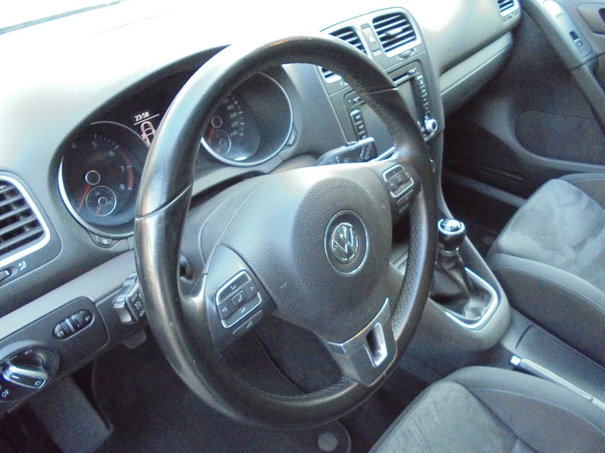 Volkswagen Golf 1.4 TSI 122CV 5p. Highline (19)