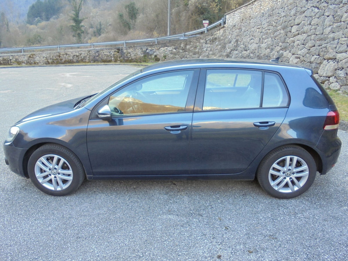 Volkswagen Golf 1.4 TSI 122CV 5p. Highline (8)