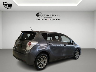 Toyota Verso 2.0 D Active 7 posti (6)