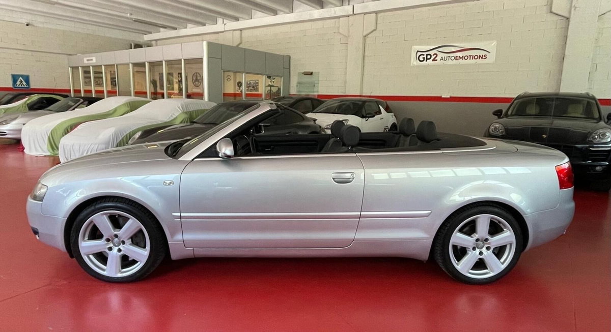 Audi S4 Cabrio Cabriolet 4.2 V8 quattro (2)