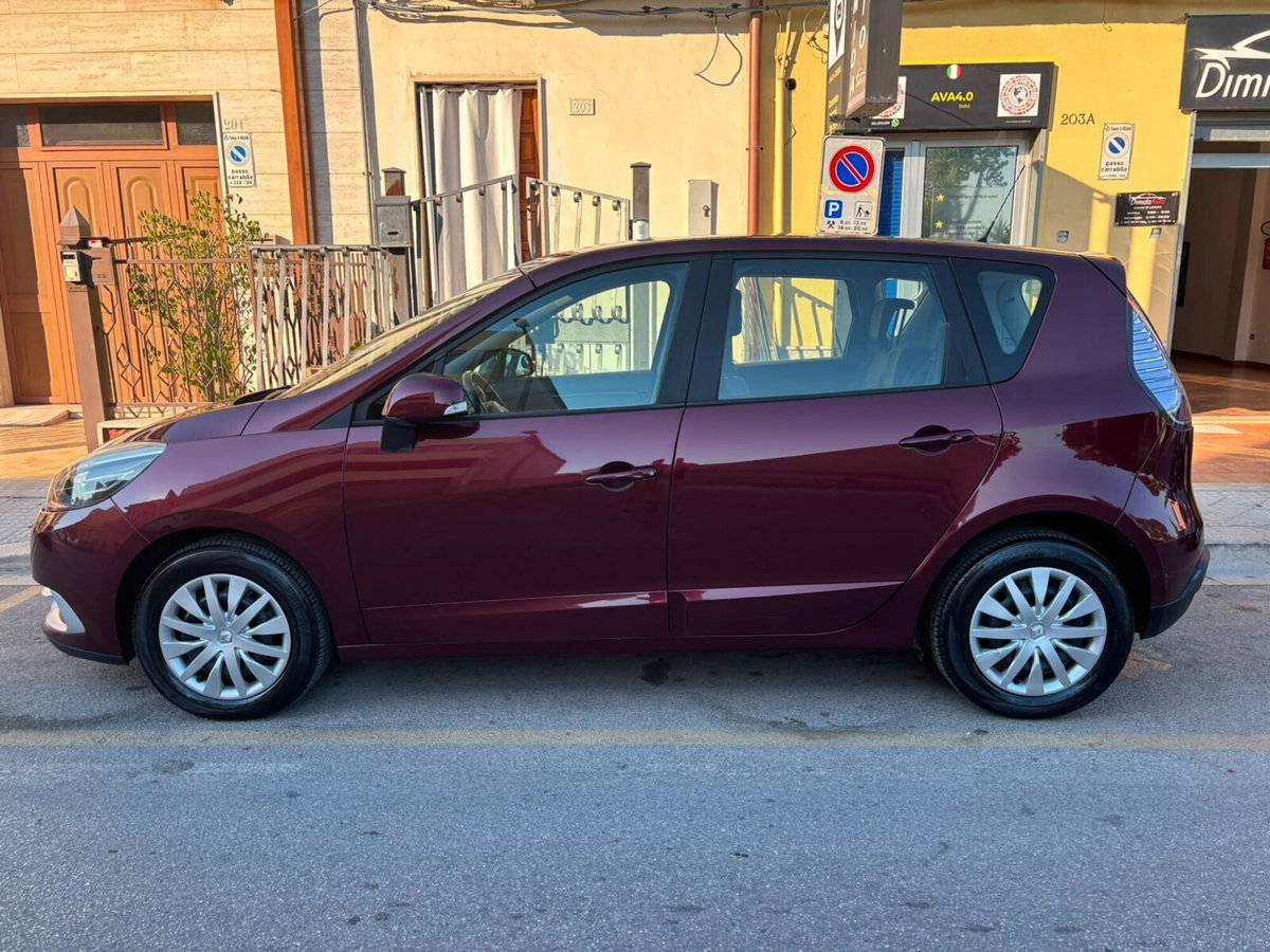 Renault Scenic E-Tech Electric XMod 1.5 dCi 110CV Wave (3)