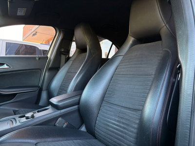 Mercedes-Benz Classe A 180 d Automatic Premium (11)