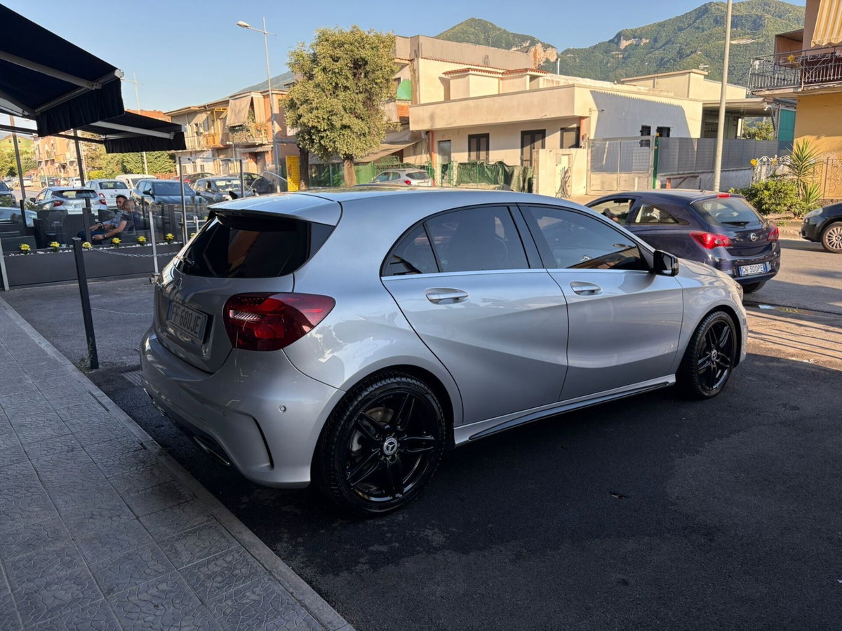 Mercedes-Benz Classe A 180 d Automatic Premium (4)