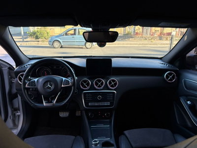 Mercedes-Benz Classe A 180 d Automatic Premium (8)