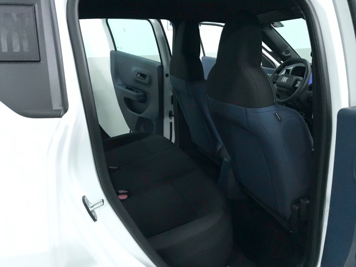 Fiat Grande Panda 1.2 Icon 100cv (15)