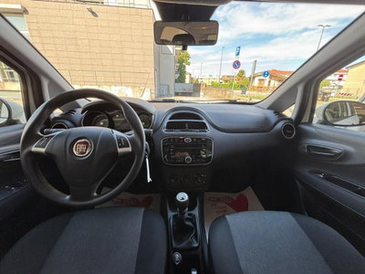 Fiat Punto 1.2 8V 5 porte Street (12)