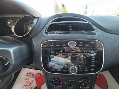 Fiat Punto 1.2 8V 5 porte Street (14)