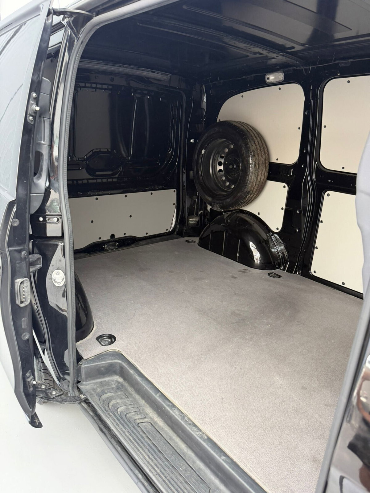 Mercedes-Benz Vito 1.7 110 CDI PC Mixto Compact (7)