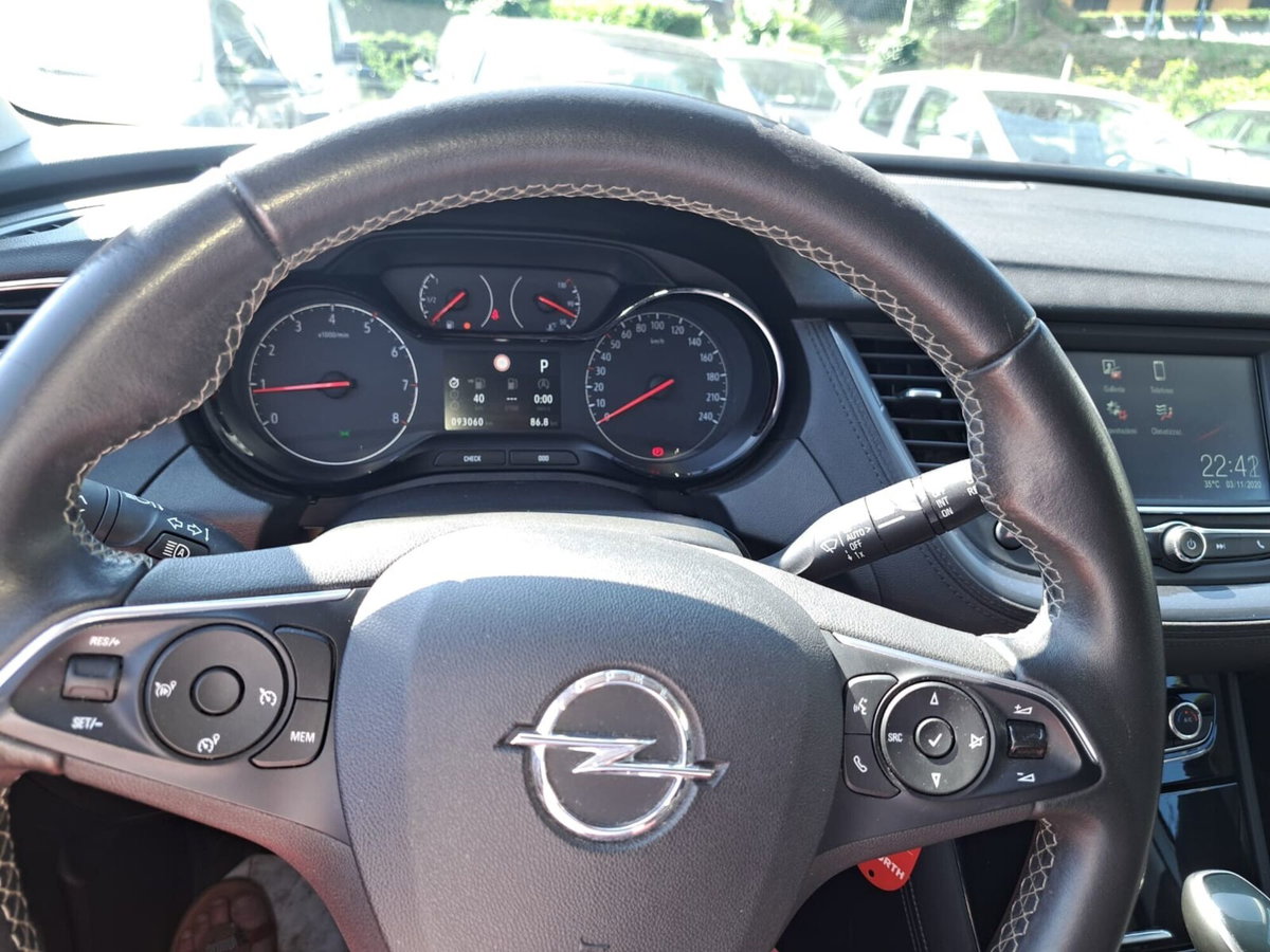 Opel Grandland X 1.5 diesel Ecotec Start&Stop Ultimate (19)